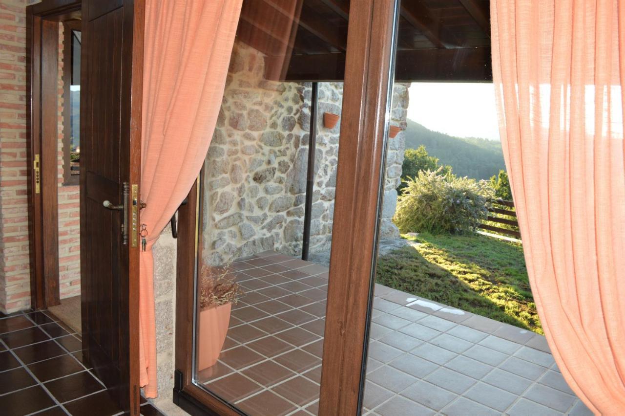 Airinos De Mondariz Villa Bagian luar foto
