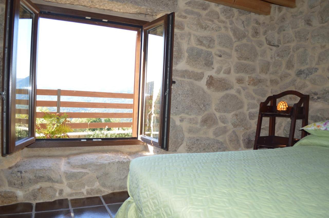 Airinos De Mondariz Villa Bagian luar foto