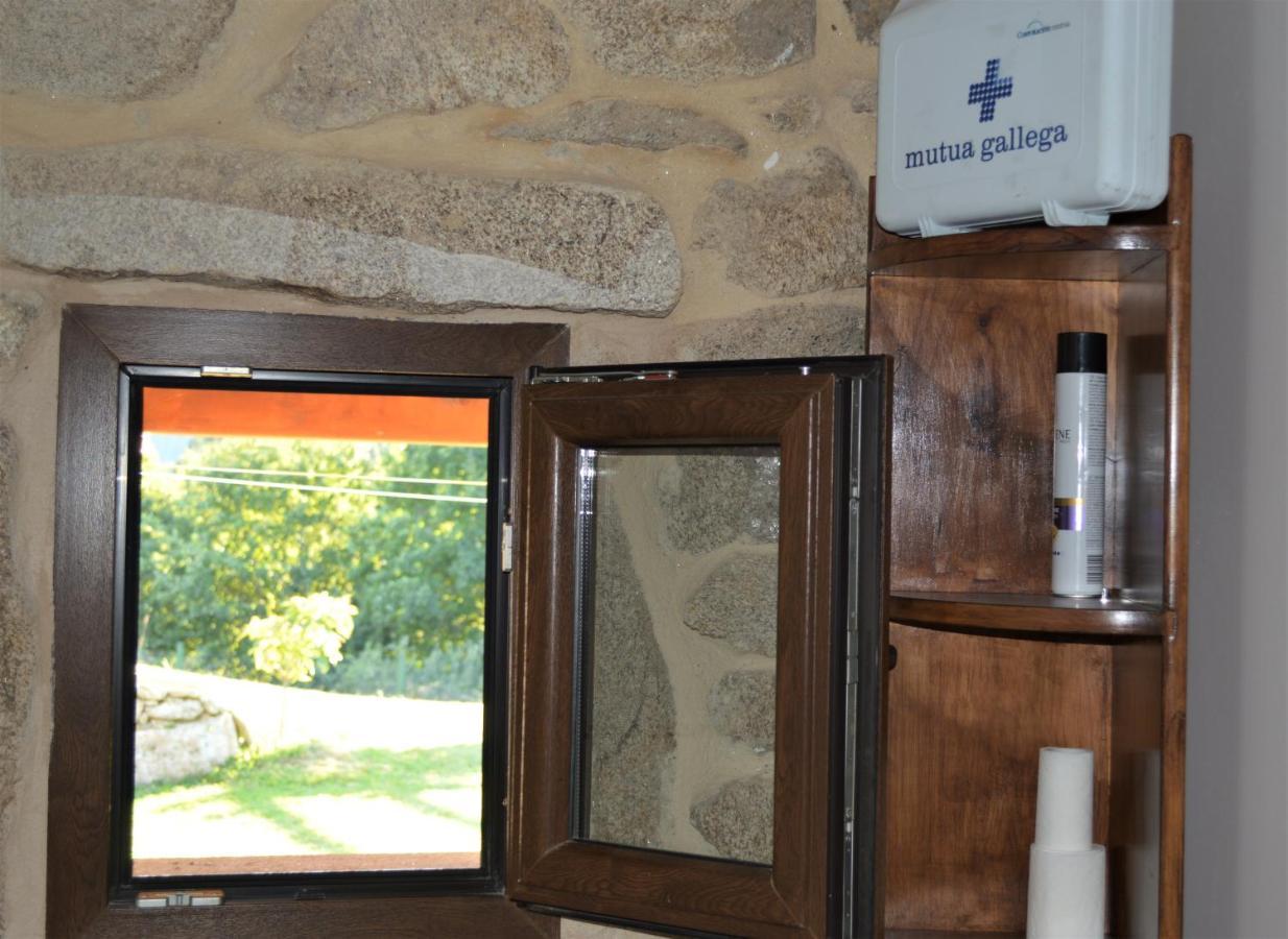 Airinos De Mondariz Villa Bagian luar foto