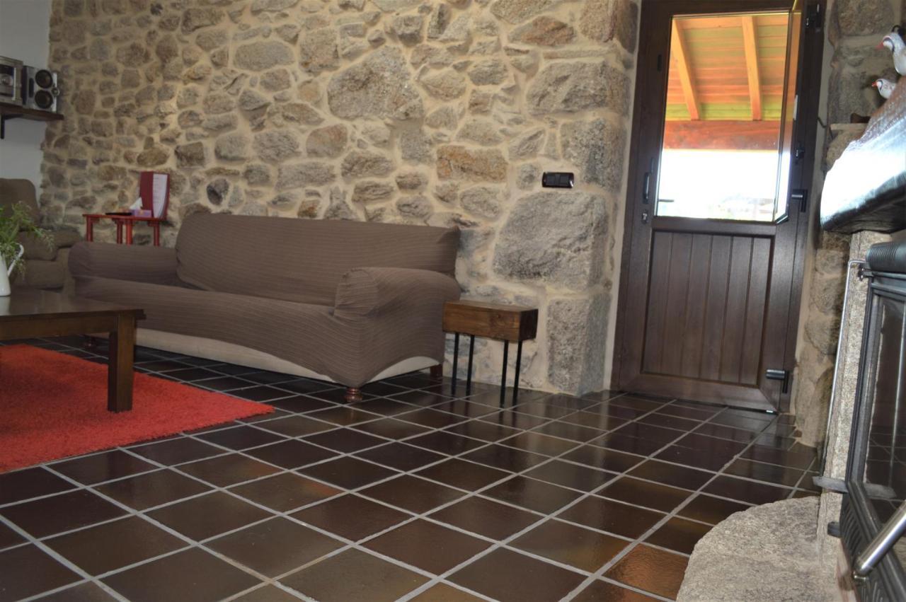 Airinos De Mondariz Villa Bagian luar foto